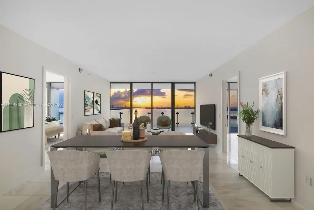 Flat 177m² in USA, Miami. Priced at 2593900€ rent photo-15