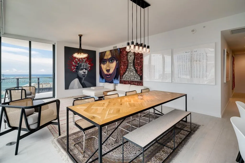 Flat 177m² in USA, Miami. Priced at 2593900€ rent photo-19