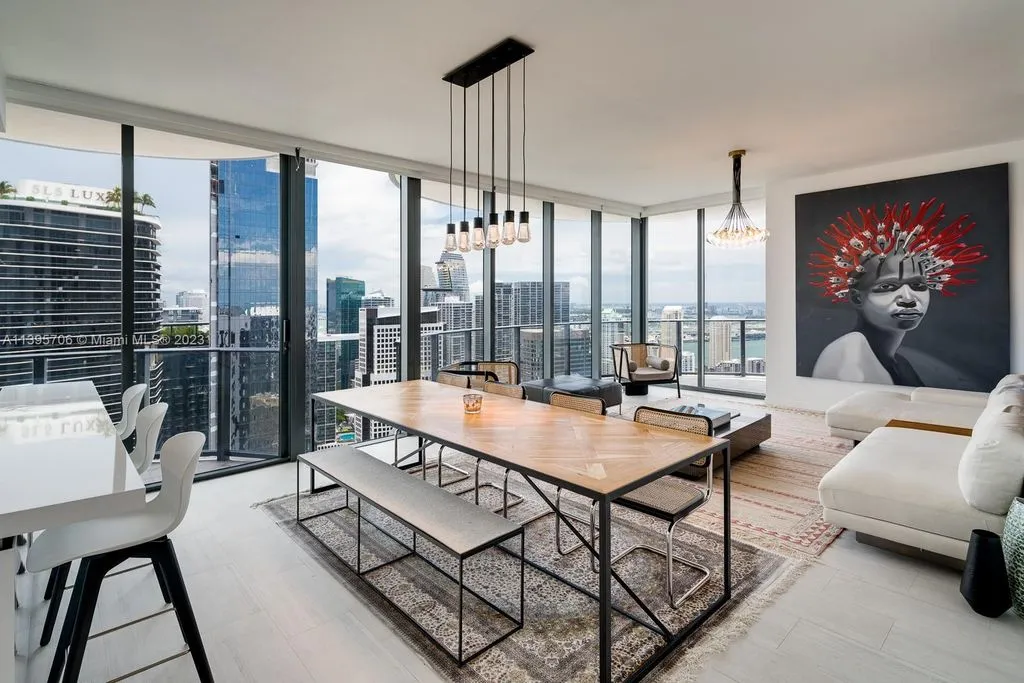 Flat 177m² in USA, Miami. Priced at 2593900€ rent photo-21
