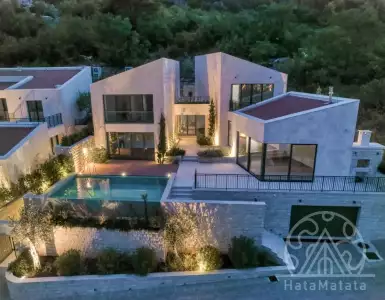 Купить дом в Черногории 2000000€