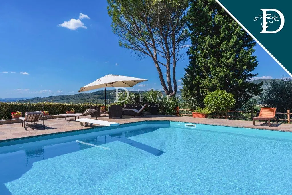 Villa 700m² in Italy, Bagno-a-ripoli. Priced at 3200000€ rent photo-4