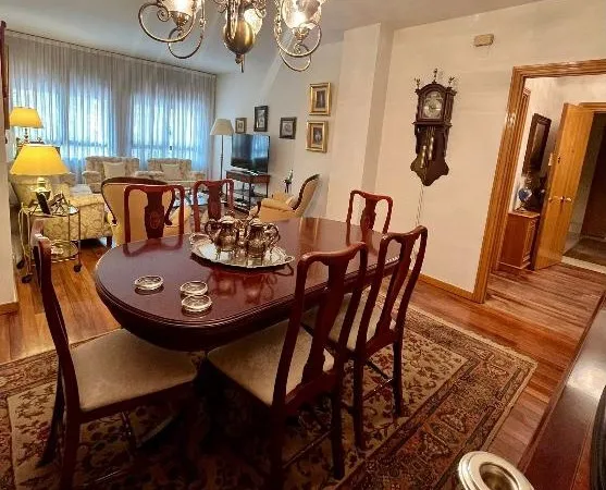 Flat 200m² in Portugal, Lisbon. Priced at 777014£ rent photo-2
