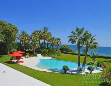 Арендовать villa в Spain 19000€