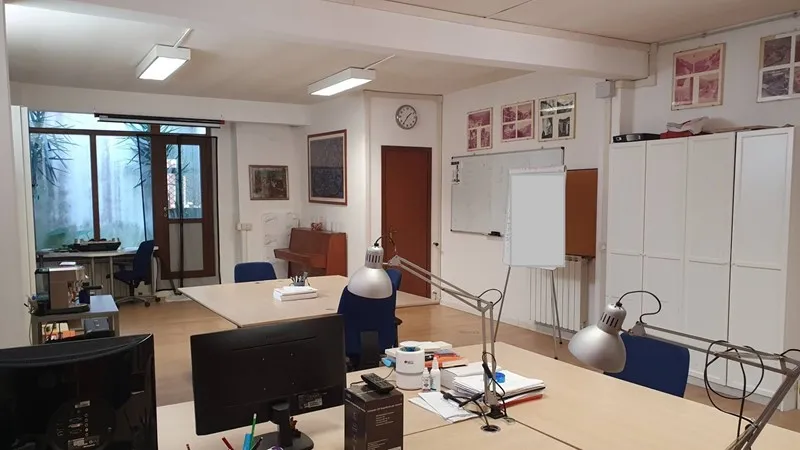 Office 110m² in Italy, Rome. Priced at 208076£ rent photo-6