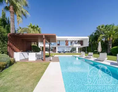 Арендовать villa в Spain 8500€