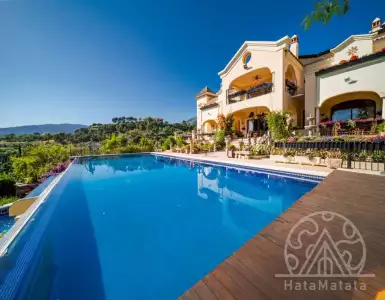 Арендовать villa в Spain 20000€