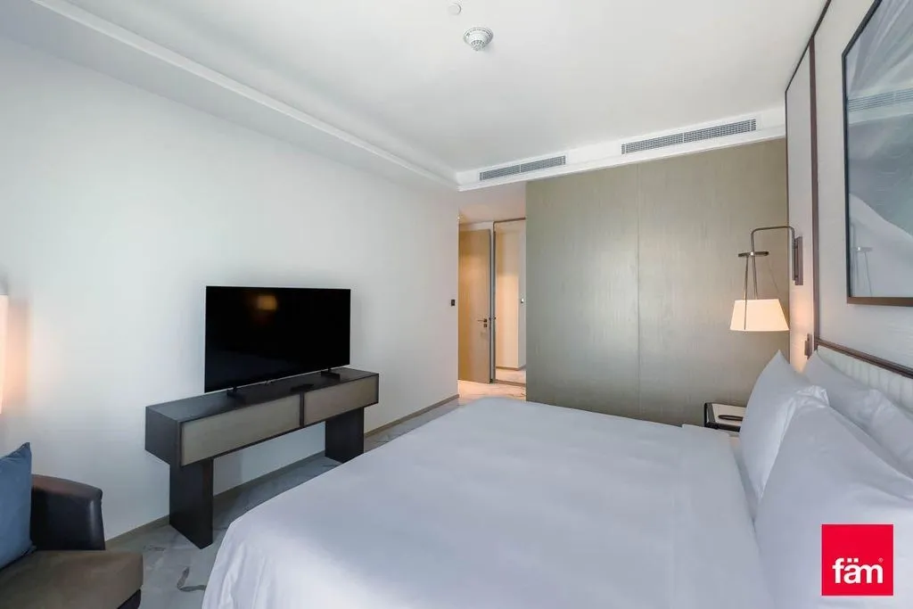 Flat 132m² in UAE, Dubai. Priced at 77560€ rent photo-2