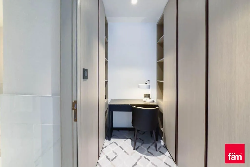 Flat 132m² in UAE, Dubai. Priced at 77560€ rent photo-5