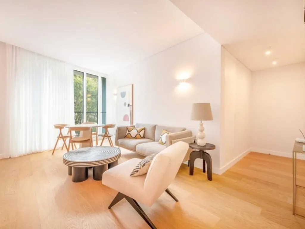 Квартира 87м² в Португалии, Лиссабон. Стоимостью 2700€ аренда фото-1