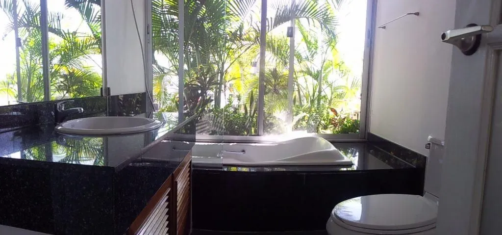 Flat 270m² in Thailand, Bangkok. Priced at 1960€ rent photo-11