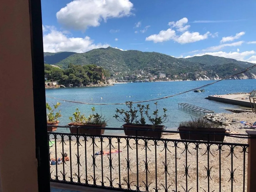House 230m² in Italy, Rapallo. Priced at 12000€ rent photo-1