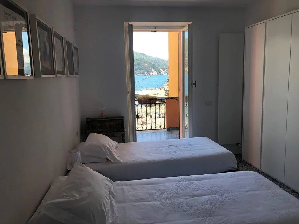 House 230m² in Italy, Rapallo. Priced at 12000€ rent photo-6