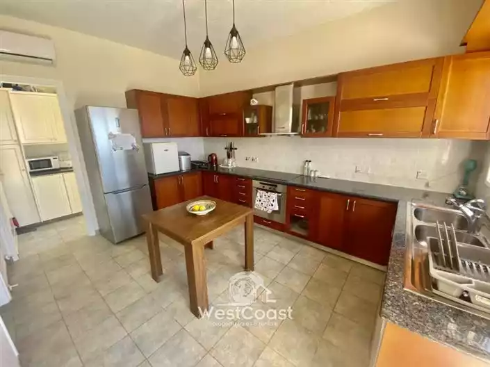 Villa 150m² in Cyprus, Tala. Priced at 530000€ rent photo-9