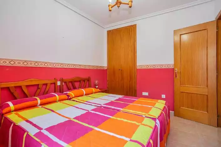 Townhouse 1m² in USA, Washington. Priced at 169900€ rent photo-16