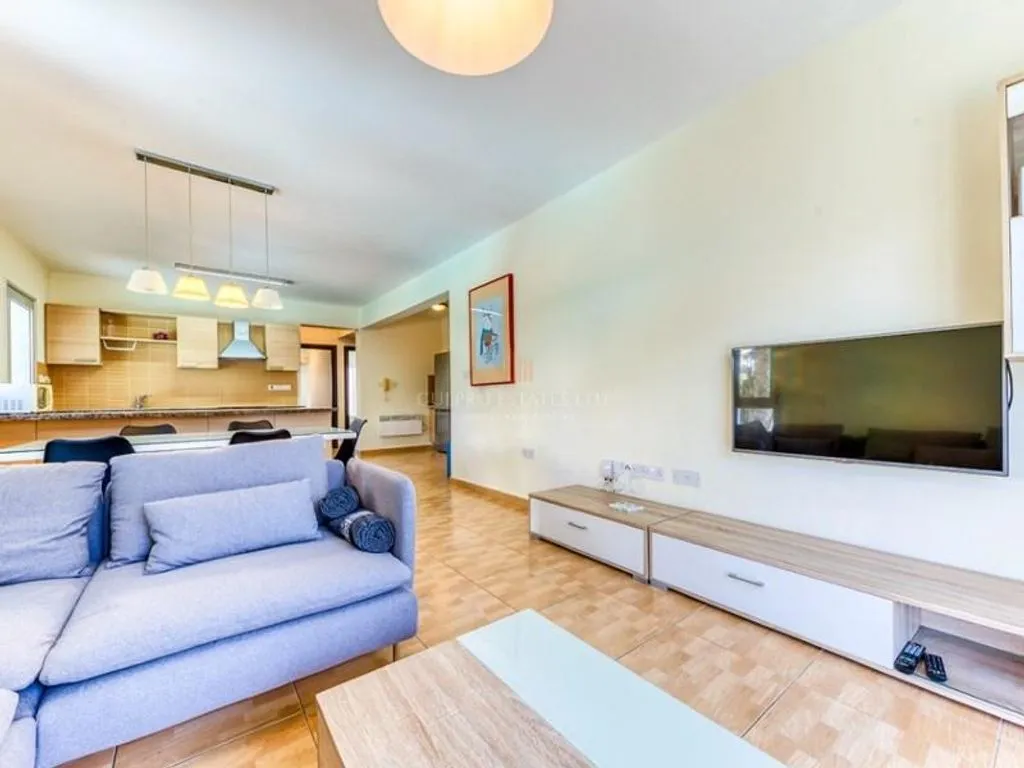 Flat 100m² in Cyprus, Limassol. Priced at 2700€ rent photo-3