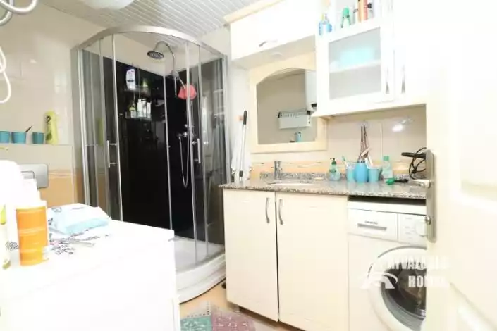 Flat 110m² in Turkey, Oba. Priced at 160000€ rent photo-16