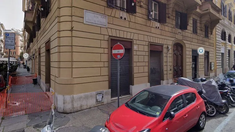 Shop 81m² in Italy, Rome. Priced at 300165£ rent photo-1