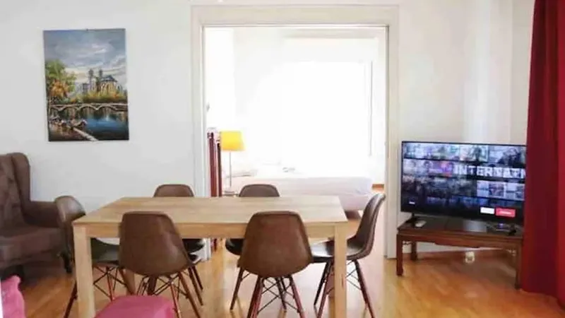Flat 127m² in Greece, Athens. Priced at 2092£ rent photo-4
