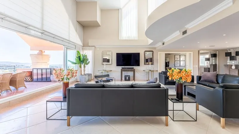 House 444m² in Portugal, Oeirash. Priced at 3383452£ rent photo-4