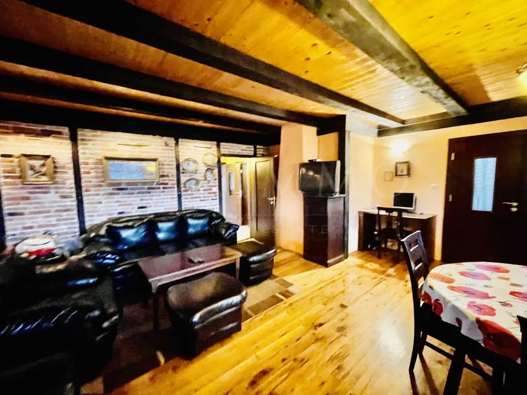 Townhouse 830m² in Bulgaria, Saints Constantine and Helena. Priced at 450000€ rent photo-6