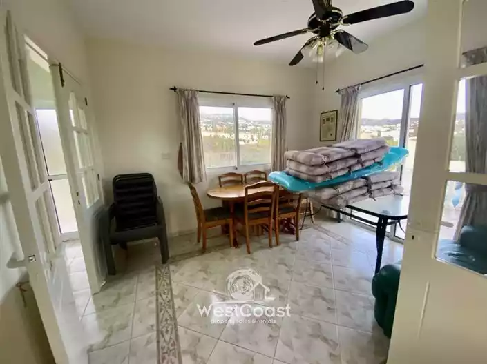House 150m² in Cyprus, Peyia. Priced at 465000€ rent photo-9