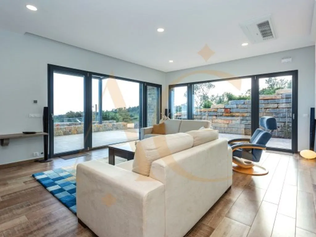House 337m² in Portugal, Tavira. Priced at 2400000€ rent photo-6