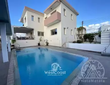 Купить house в Cyprus 650000€