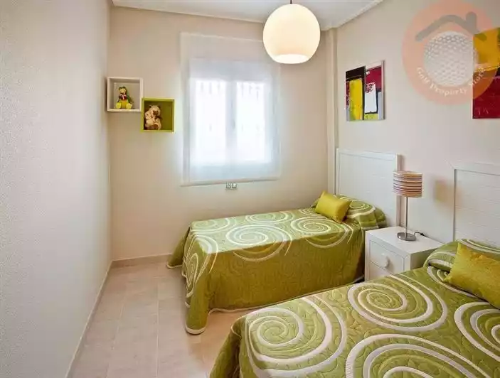 Flat 72m² in France, La Hard Fréné. Priced at 134900€ rent photo-3