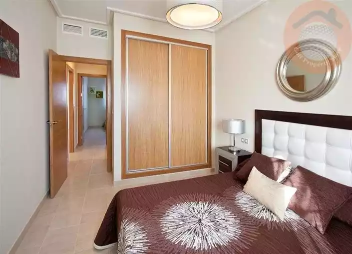 Flat 72m² in France, La Hard Fréné. Priced at 134900€ rent photo-6