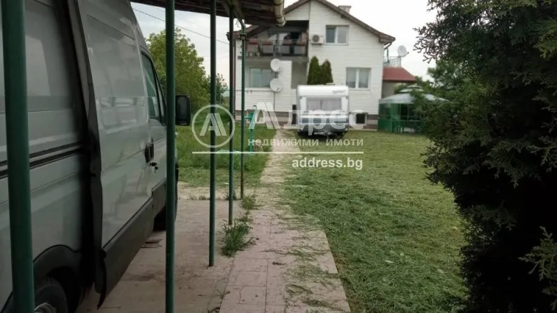 House 318m² in Bulgaria, Sofia. Priced at 199492£ rent photo-1