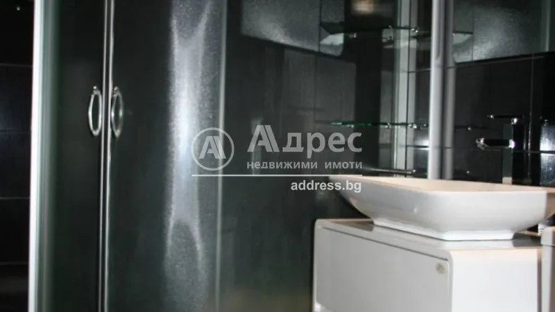 House 490m² in Bulgaria, Sofia. Priced at 641758£ rent photo-2