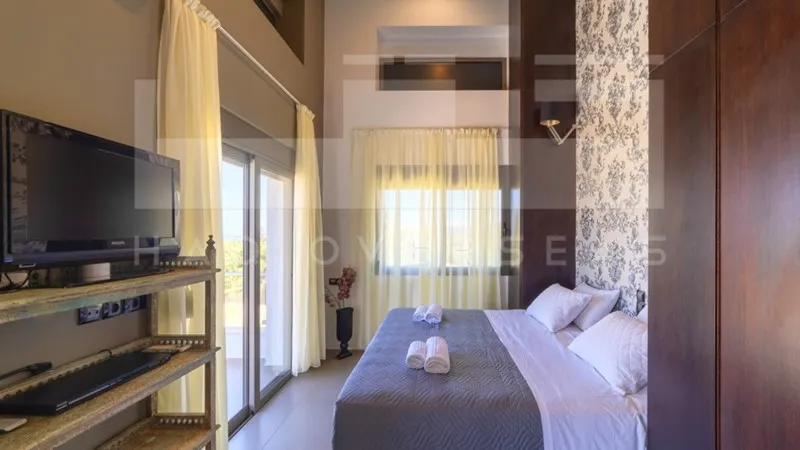 House 350m² in Greece, Rethymno. Priced at 1040830£ rent photo-1