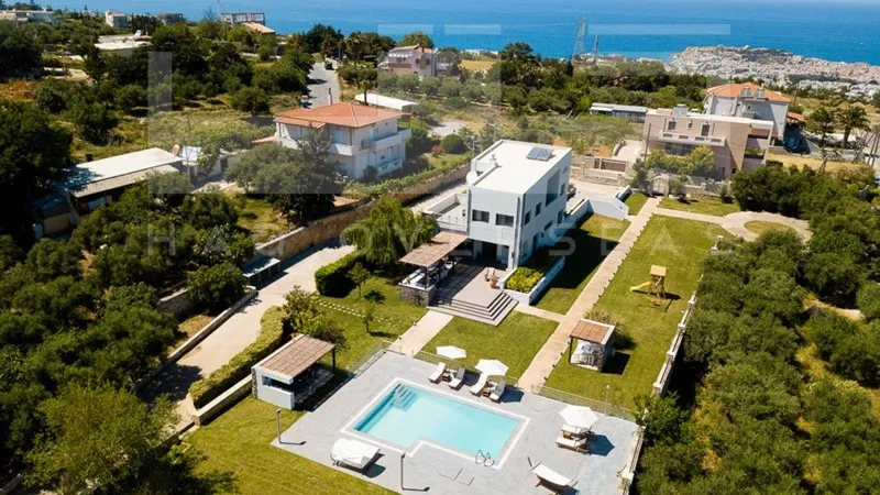 House 350m² in Greece, Rethymno. Priced at 1040830£ rent photo-5