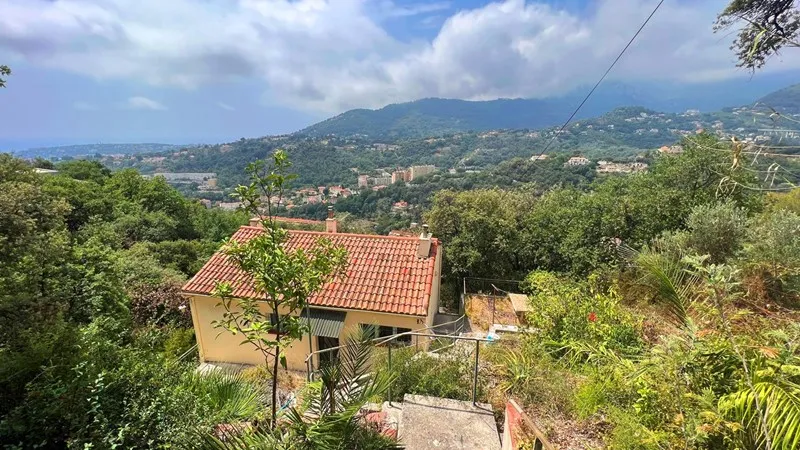 Villa 160m² in France, Menton. Priced at 780622£ rent photo-1