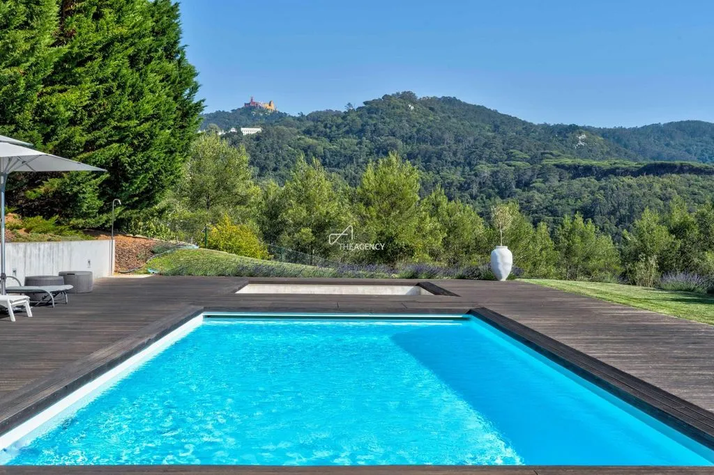 Villa 253m² in Portugal, Sintra. Priced at 4950000€ rent photo-1