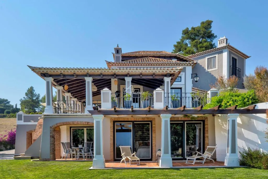 Villa 253m² in Portugal, Sintra. Priced at 4950000€ rent photo-2
