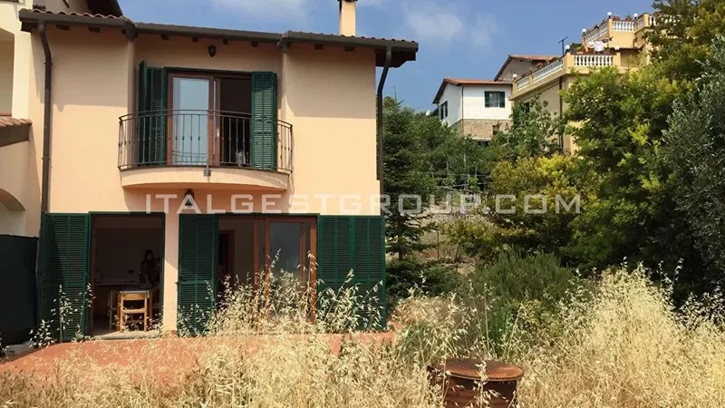 House 185m² in Italy, Ventimiglia. Priced at 303575£ rent photo-6