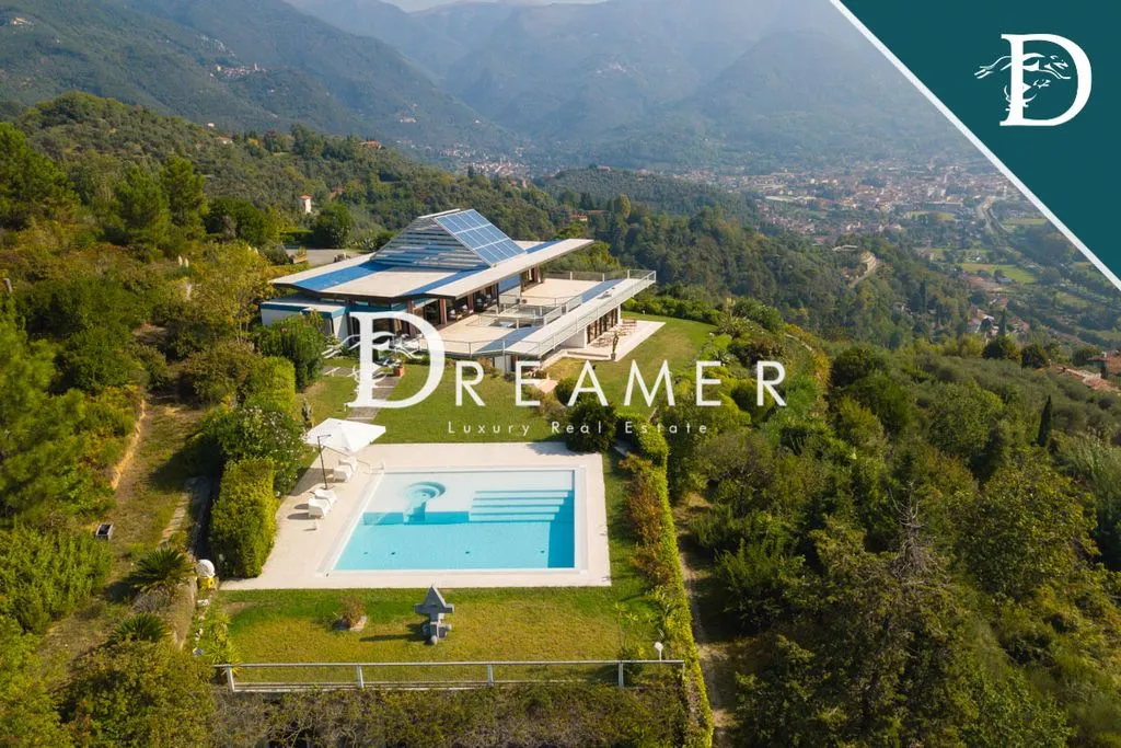 Villa 740m² in Italy, Camajore. Priced at 3600000€ rent photo-1