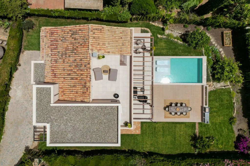Villa 270m² in Portugal, Oeirash. Priced at 2550000€ rent photo-6