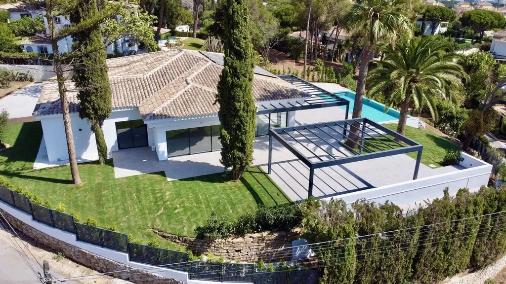 Villa 270m² in Portugal, Oeirash. Priced at 2550000€ rent photo-11