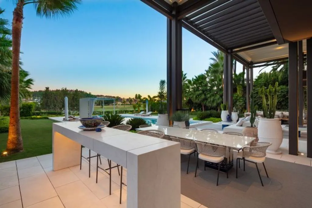 Villa 570m² in Portugal, Oeirash. Priced at 3495000€ rent photo-8