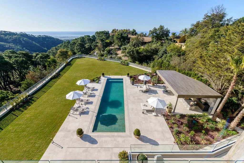 Villa 570m² in Portugal, Oeirash. Priced at 3495000€ rent photo-9