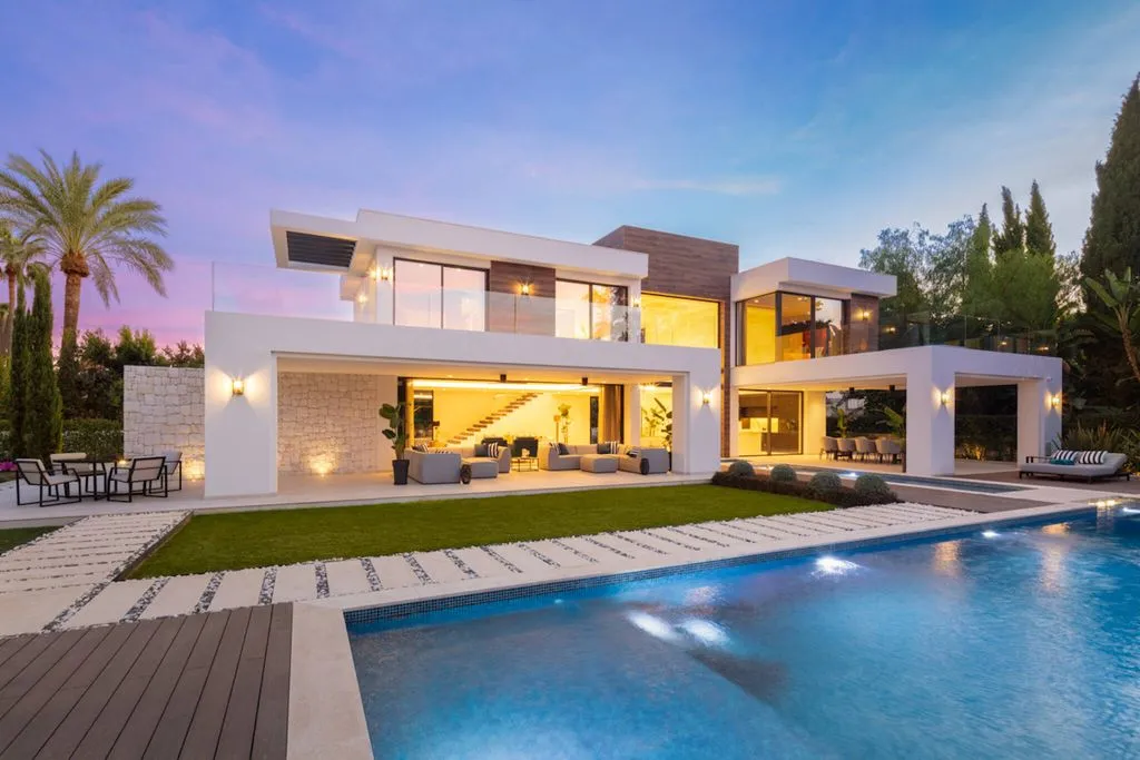 Villa 570m² in Portugal, Oeirash. Priced at 3495000€ rent photo-22