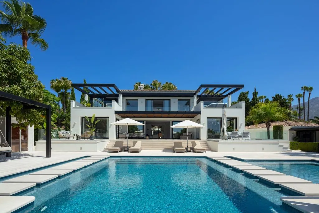 Villa 457m² in Portugal, Oeirash. Priced at 7195000€ rent photo-5
