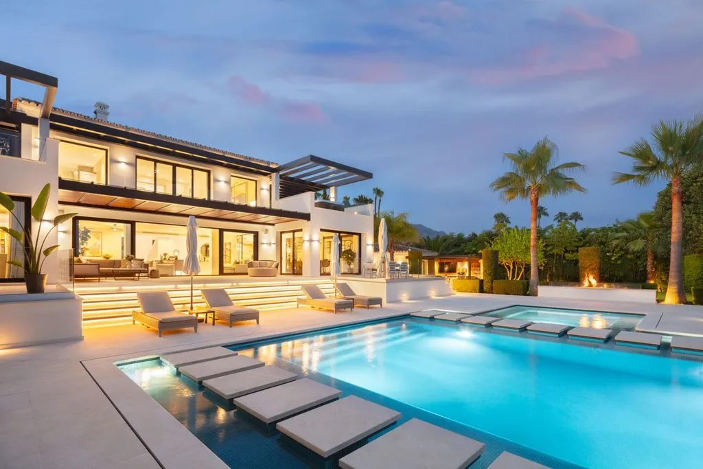 Villa 457m² in Portugal, Oeirash. Priced at 7195000€ rent photo-6