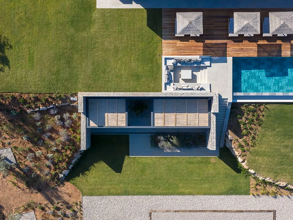 Villa 530m² in Greece, Porto Heli. Priced at 22000€ rent photo-5