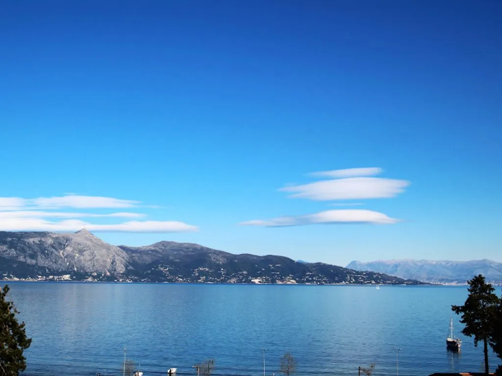 Villa 720m² in Greece, corfu. Priced at 37700€ rent photo-2