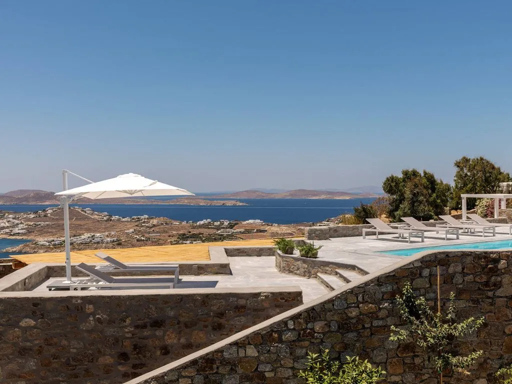 Villa 540m² in Greece, Mykonos. Priced at 44800€ rent photo-6