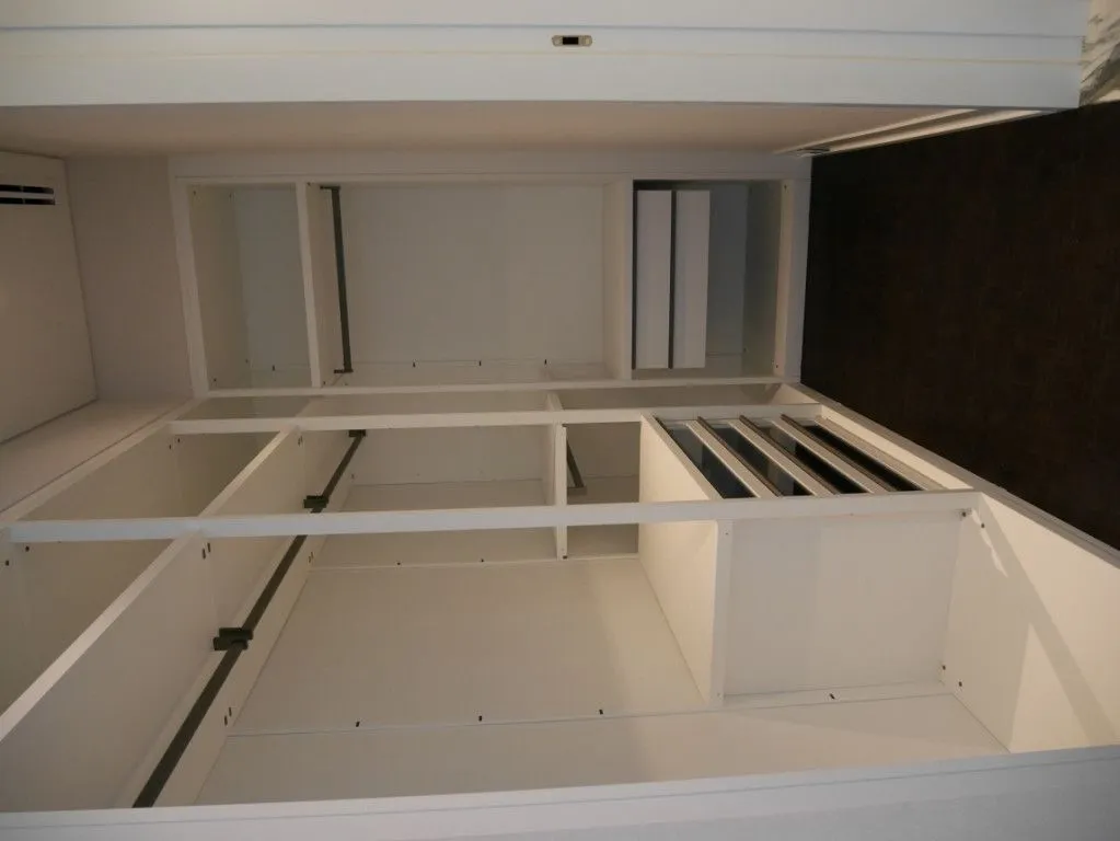 Flat 236m² in Thailand, Bangkok. Priced at 1700€ rent photo-14