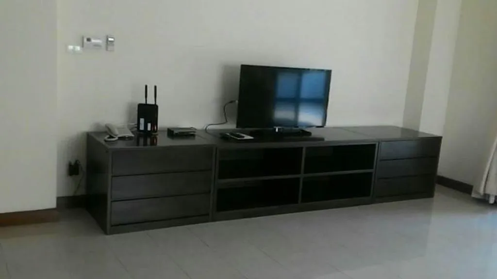 Flat 236m² in Thailand, Bangkok. Priced at 1700€ rent photo-16